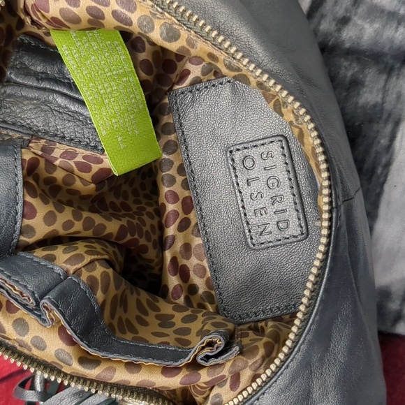 Sigrid Olson silver purse - Picture 7 of 9